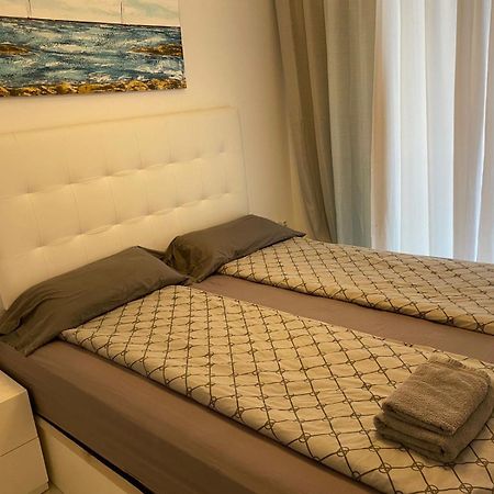 Apartment Deluxe Clara Sea Senses トレビエハ エクステリア 写真